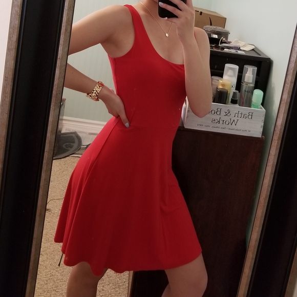 OLD NAVY Petite Red Skater Dress - Picture 5 of 5